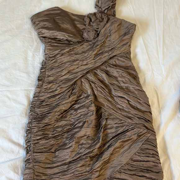 BCBG Max Azria Evangeline One Shoulder dress - Picture 5 of 5